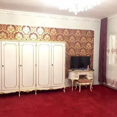 Lambach Oda ve Kahvaltı 3*