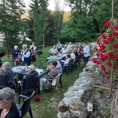 Lambach Bed & Breakfast