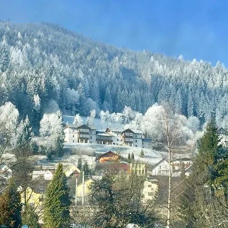 Lambach Bed & Breakfast *